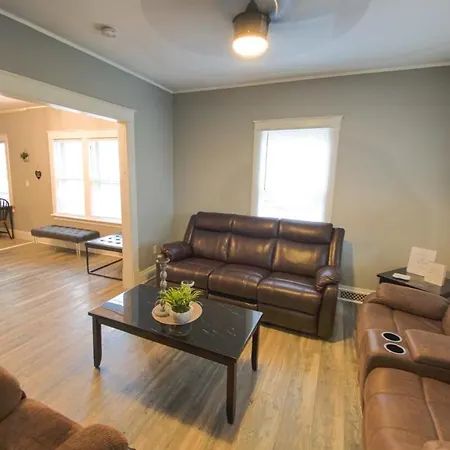 Large 6Br, 2 Bath In Niagara Falls Exterior photo