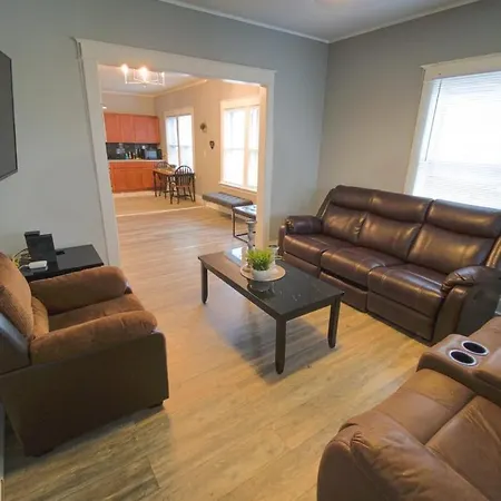 Large 6Br, 2 Bath In Niagara Falls Exterior photo