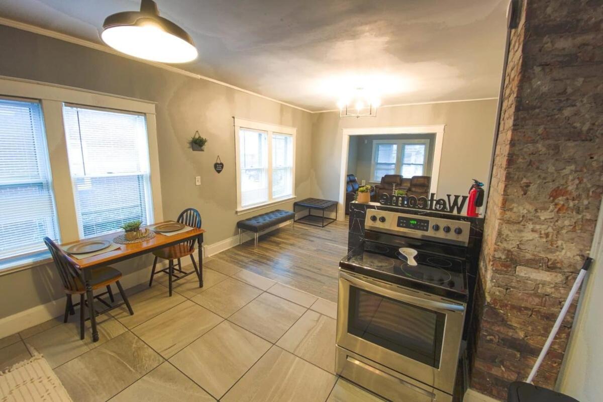 Large 6br, 2 Bath In Niagara Falls