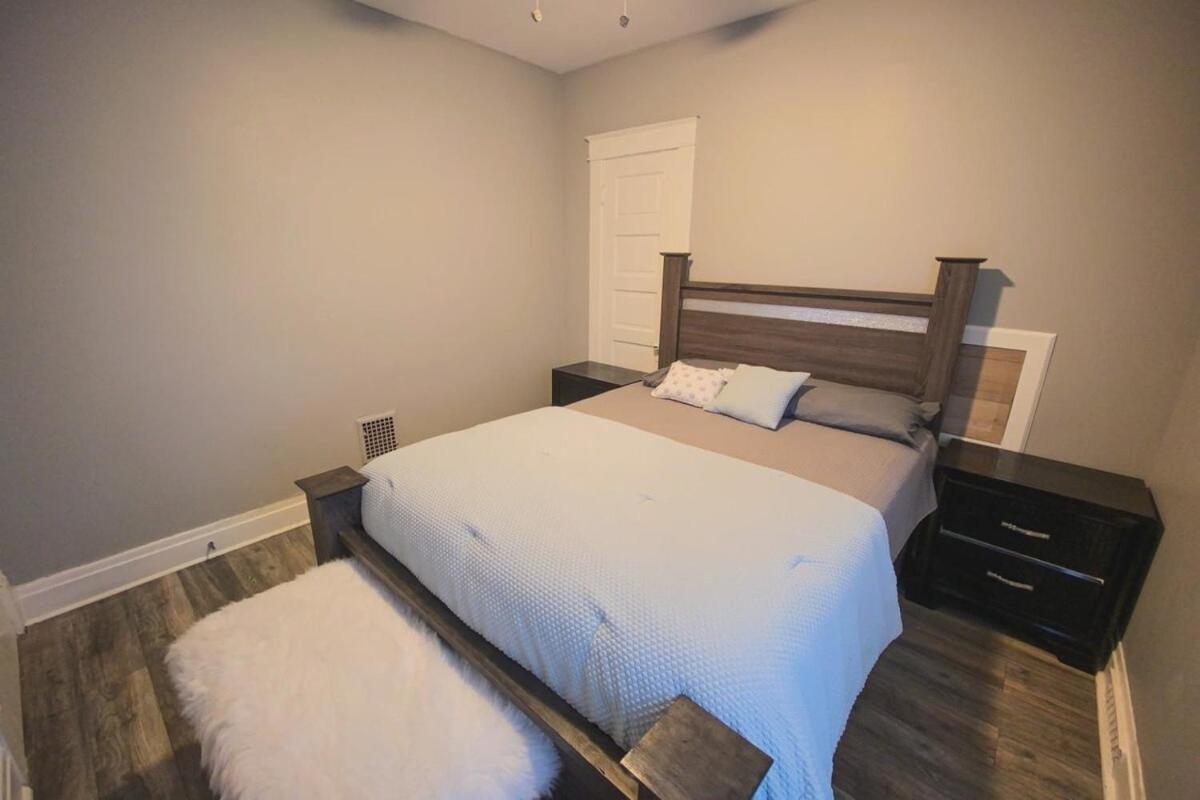 Holiday home Large 6br, 2 Bath In *