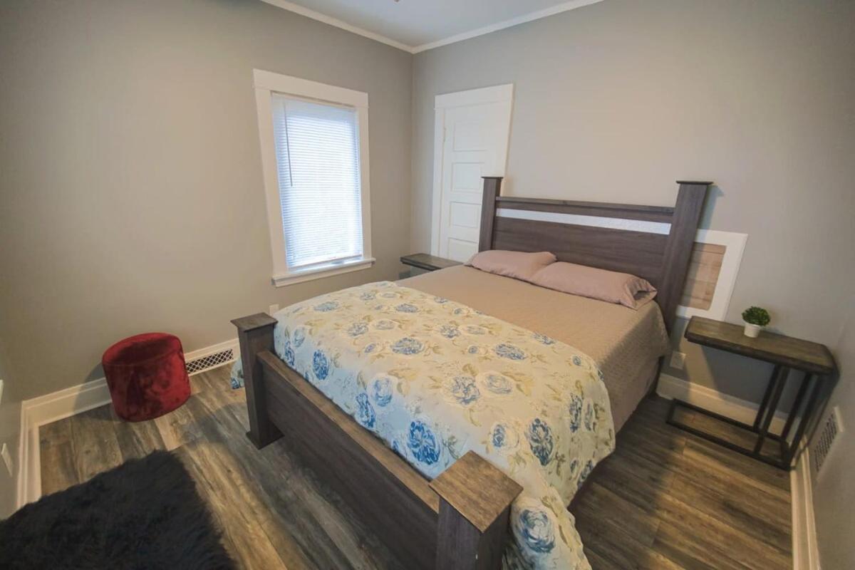 Large 6br, 2 Bath In Holiday home